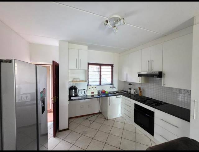 3 BEDROOM APARTMENT FOR SALE IN NORTHWOLD